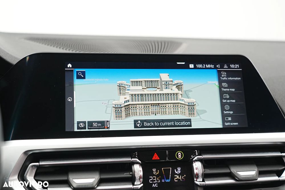 BMW Seria 3 330e Aut. - 31