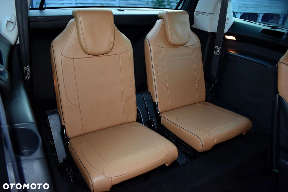 Citroën C4 Grand Picasso 2.0 HDi FAP Exclusive - 39