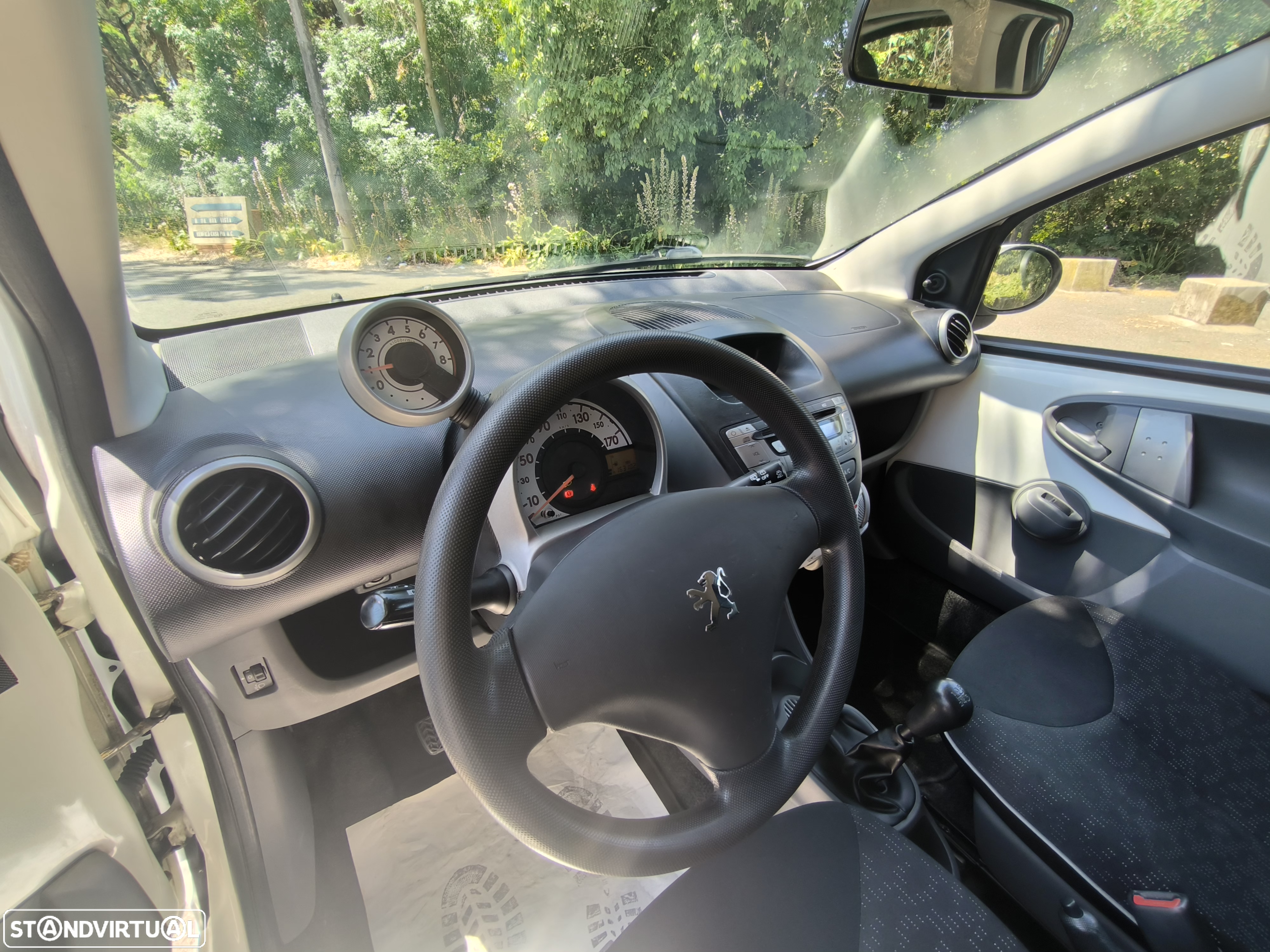 Peugeot 107 1.0 Active - 14