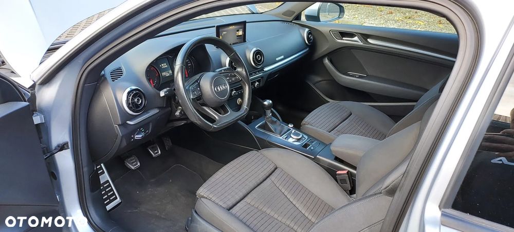 Audi A3 3-drzwiowe - 8