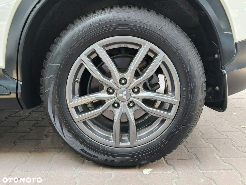 Mitsubishi Eclipse Cross - 9