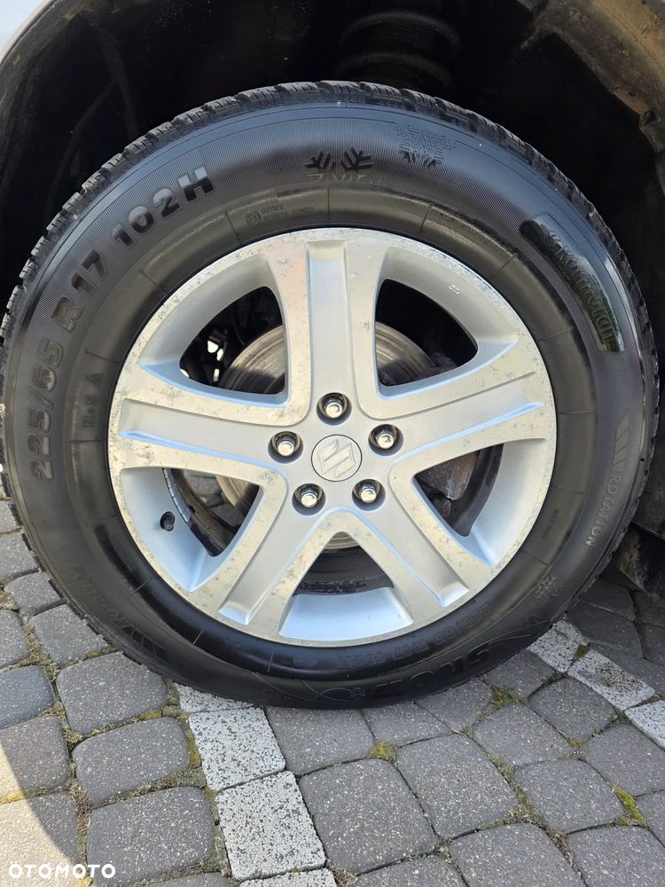 Suzuki Grand Vitara 1.9 DDiS - 11