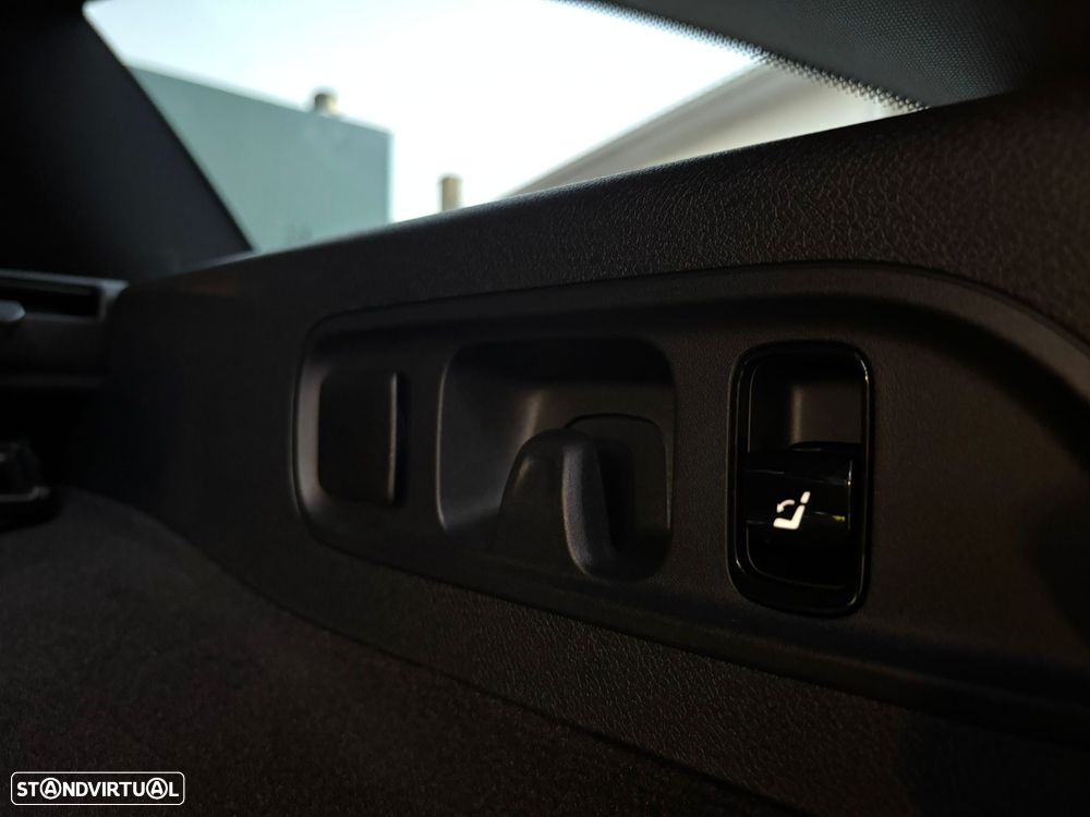 Mercedes-Benz E 300 e Station 9G-TRONIC AMG Line - 18