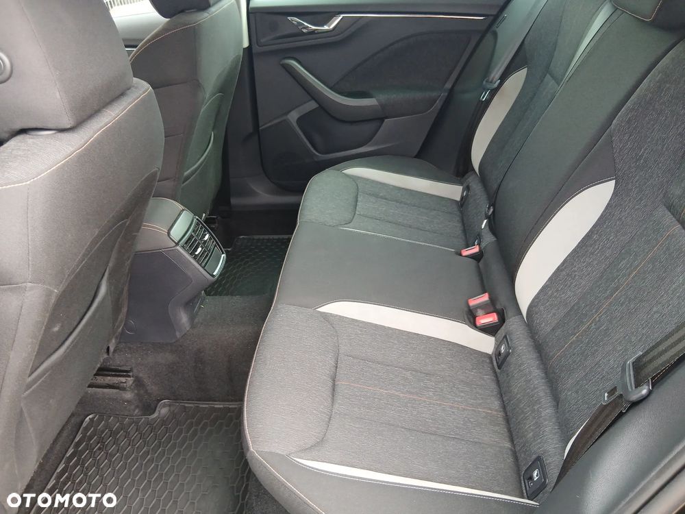 Skoda Scala 1.6 TDI SCR Style DSG - 10