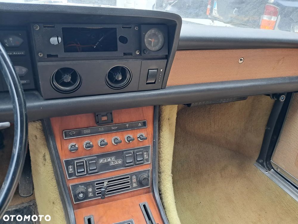 Fiat 130 - 12