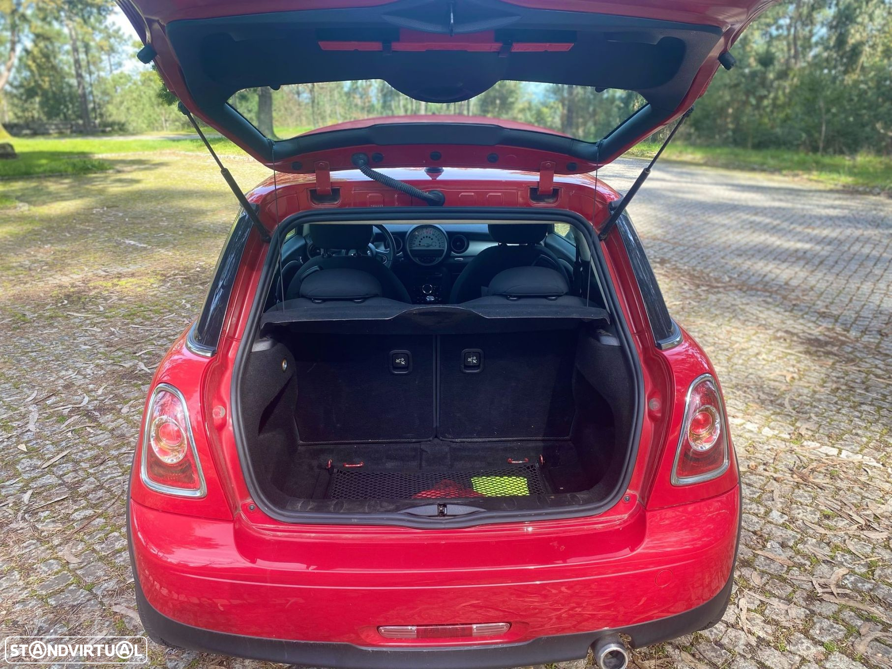 MINI 3 Portas One D - 18