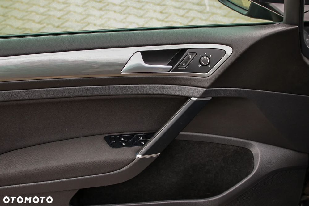 Volkswagen Golf 2.0 TDI BlueMotion Technology Allstar - 30