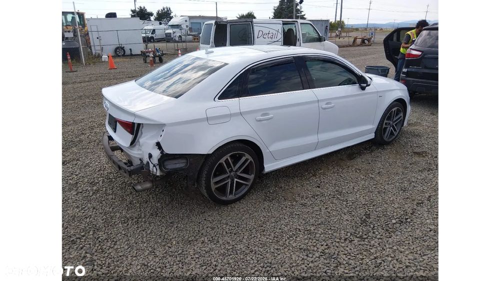 Audi A3 Limousine - 4