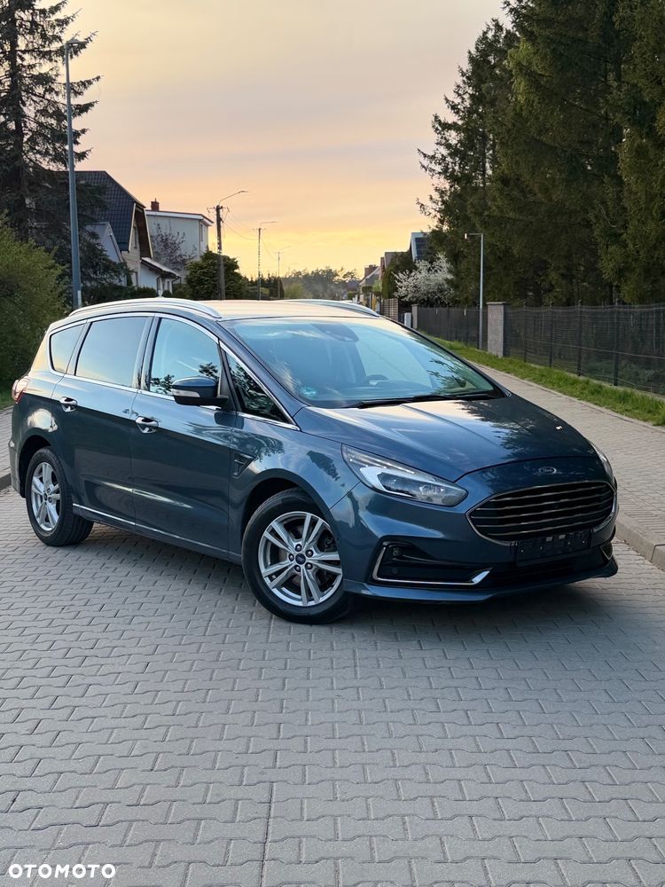 Ford S-Max 2.0 EcoBlue Titanium - 1