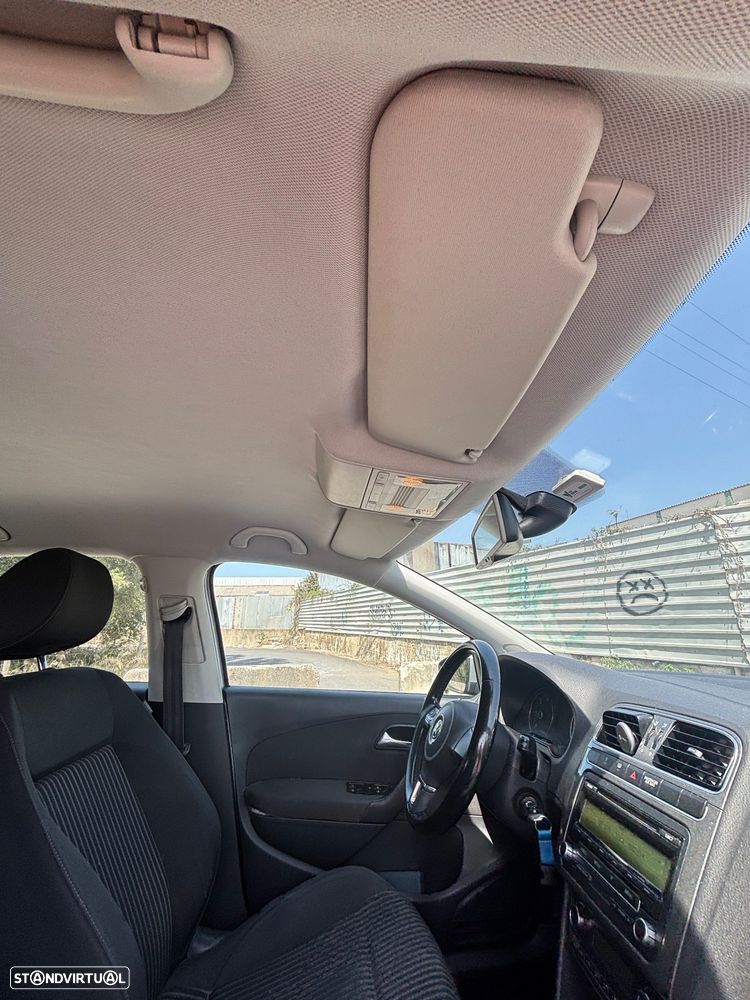 VW Polo 1.6 TDI R-Line BlueMotion - 18