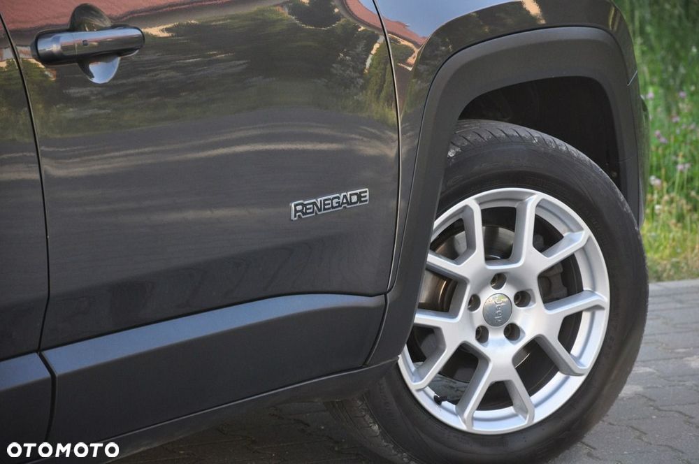 Jeep Renegade - 19