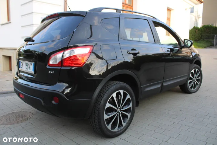 Nissan Qashqai 1.6 dCi ALL-MODE 4x4i TEKNA+ - 7