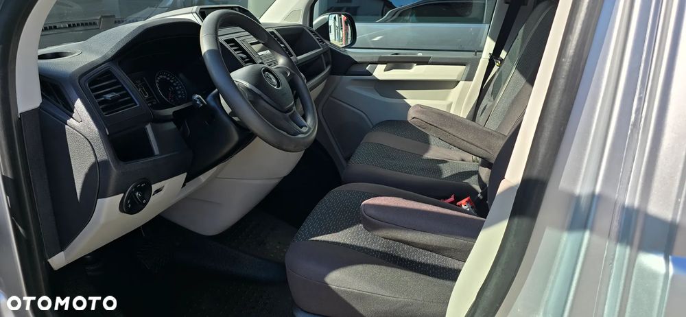 Volkswagen Transporter L2H1 Plus Comfortline DSG - 15