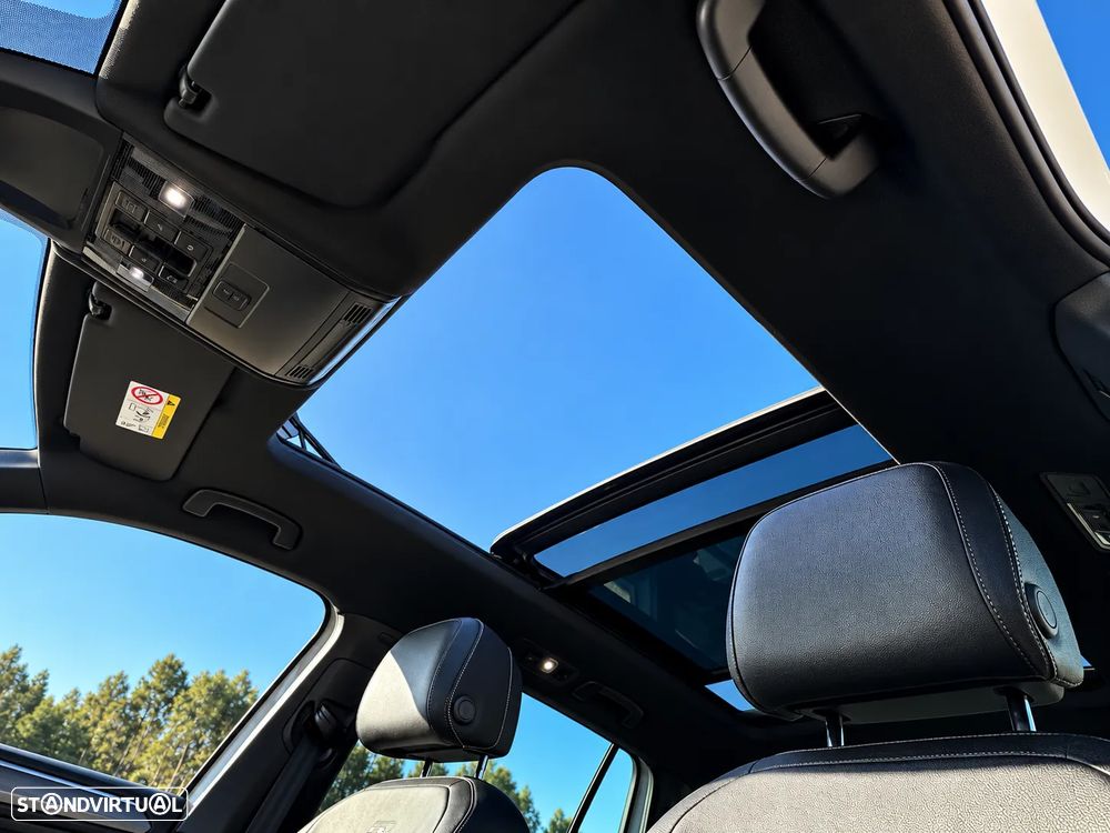 VW Tiguan 2.0 TDI SCR 4MOTION DSG R-Line - 14