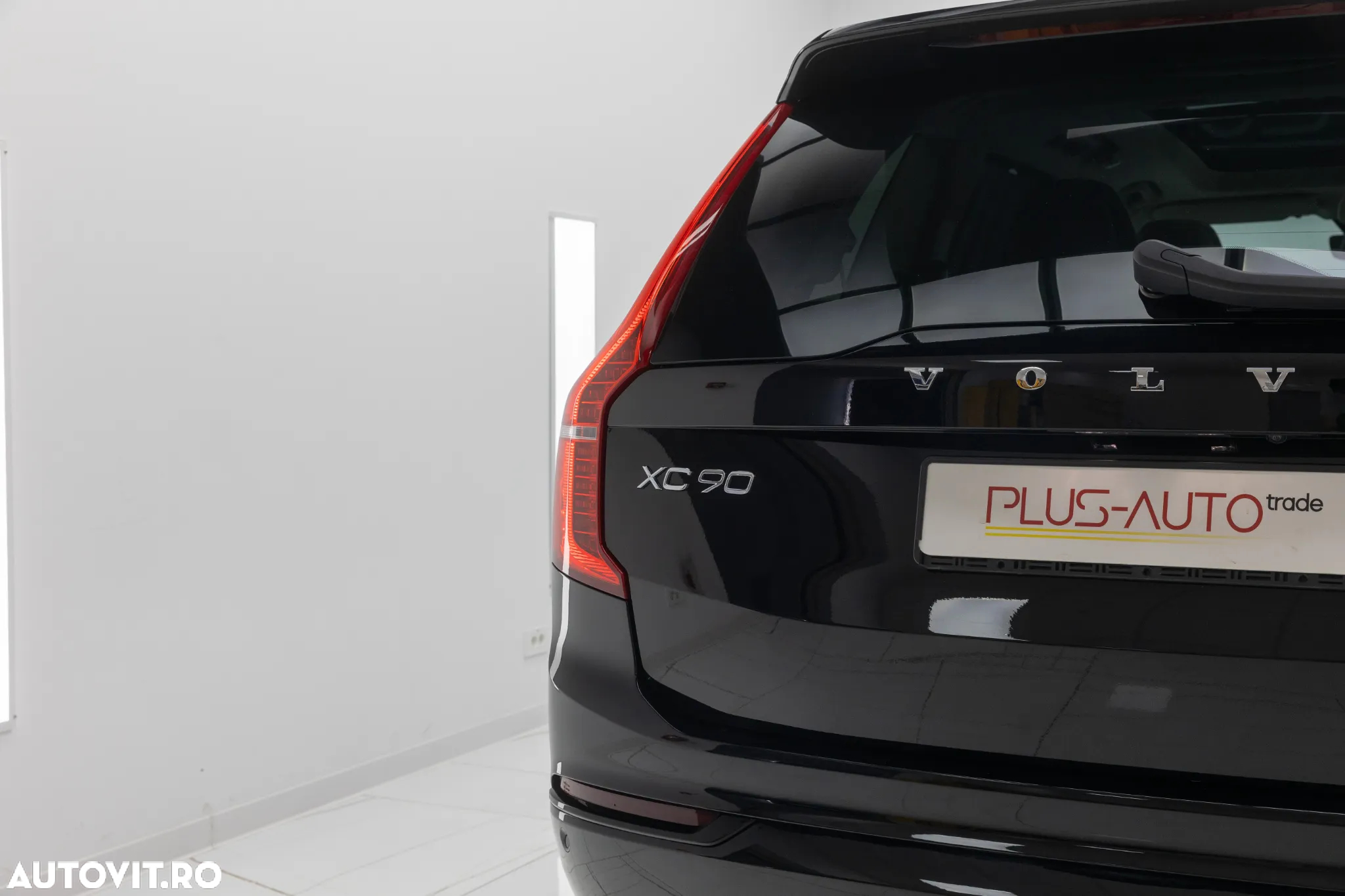 Volvo XC 90 Recharge T8 AWD Ultimate Dark - 19
