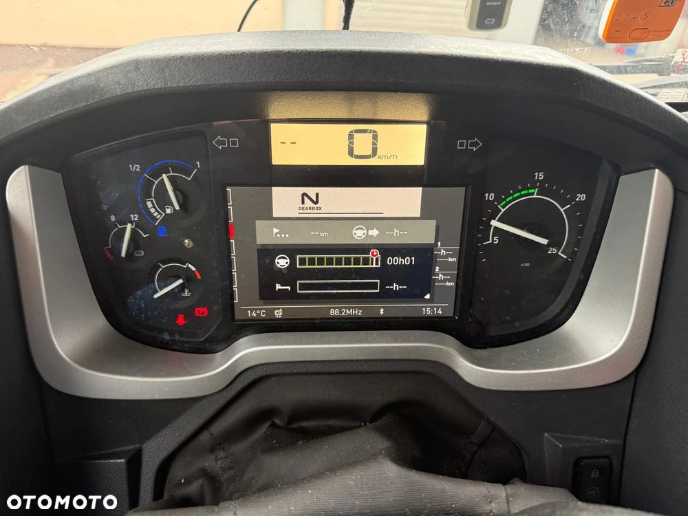 Renault GAMA T480 - 10