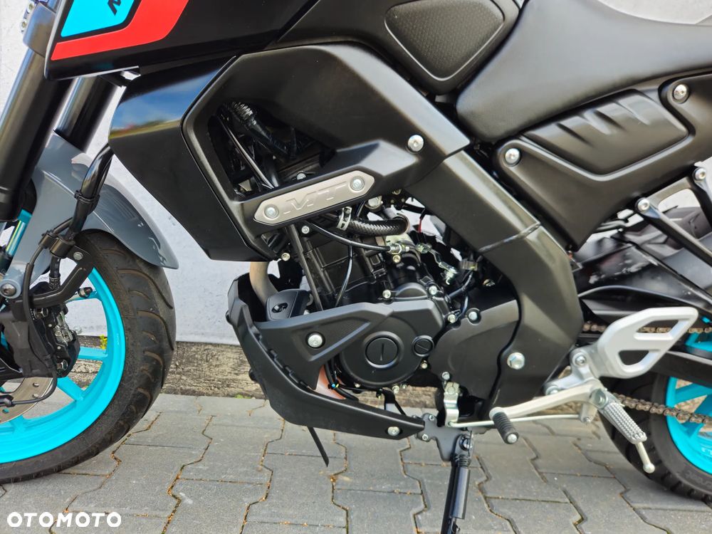 Yamaha MT - 16