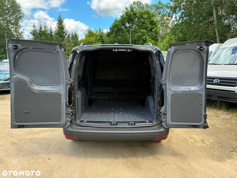 Volkswagen Caddy Maxi 	Furgon/AUTOMAT 2.0 TDI 122 KM - 12