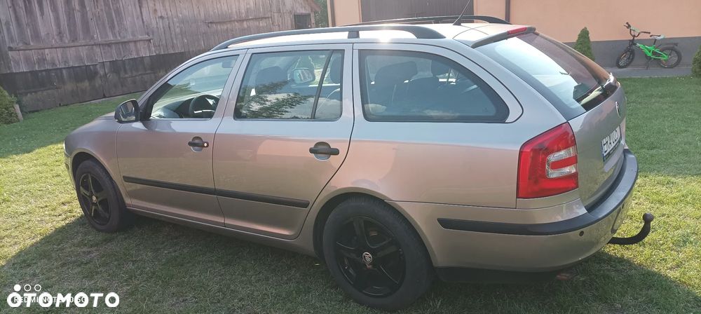 Skoda Octavia 1.6 Classic EU5 - 4
