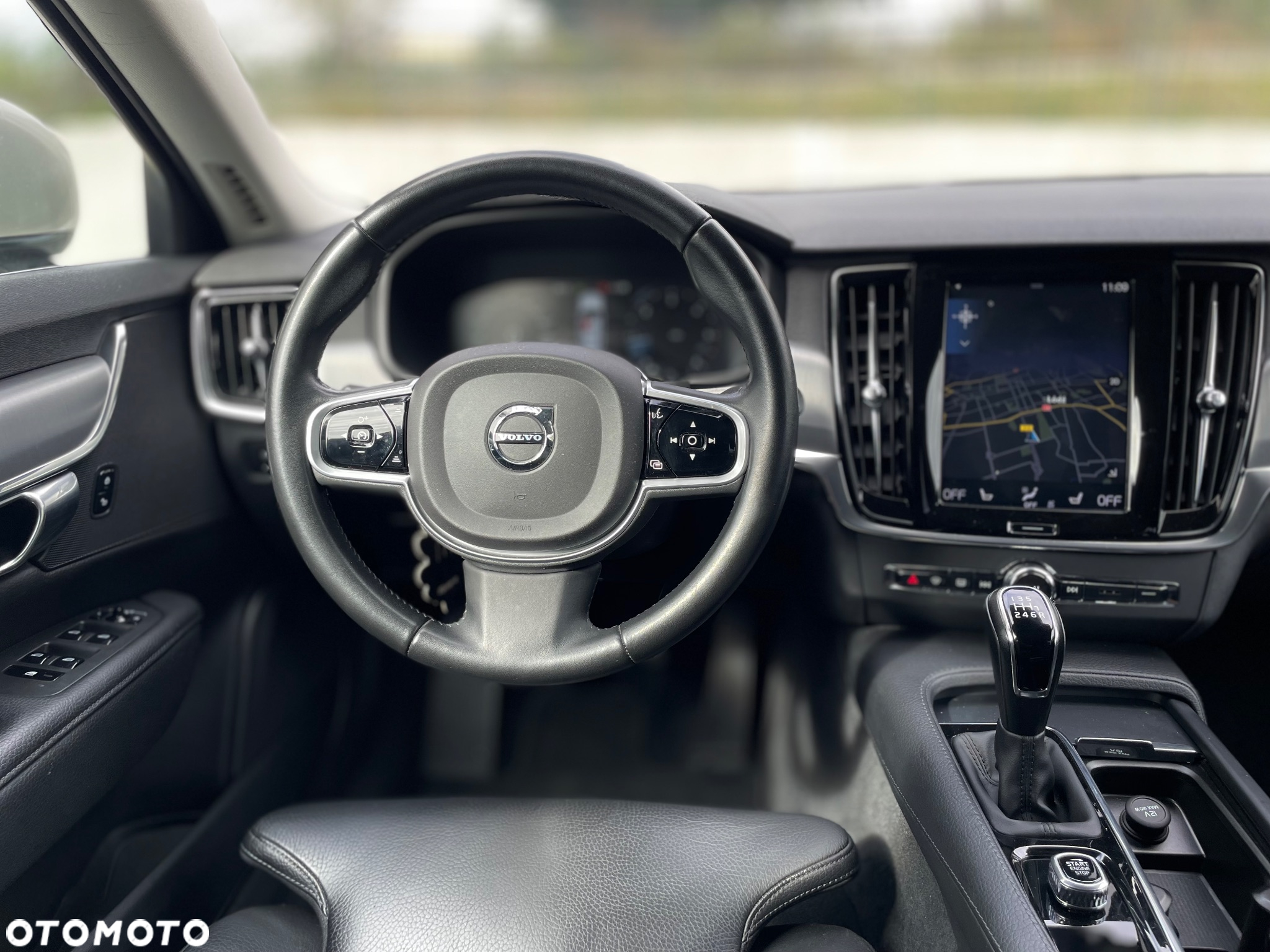 Volvo V90 - 25