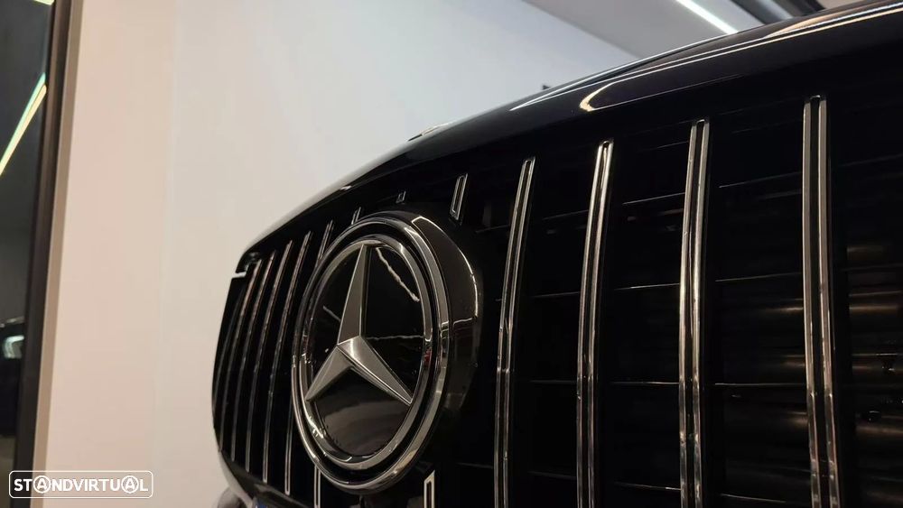 Mercedes-Benz GLE 300 d 4Matic - 3