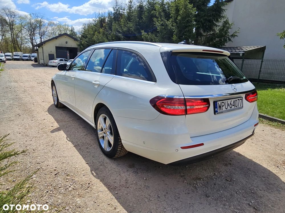 Mercedes-Benz Klasa E 200 d 9G-TRONIC - 5
