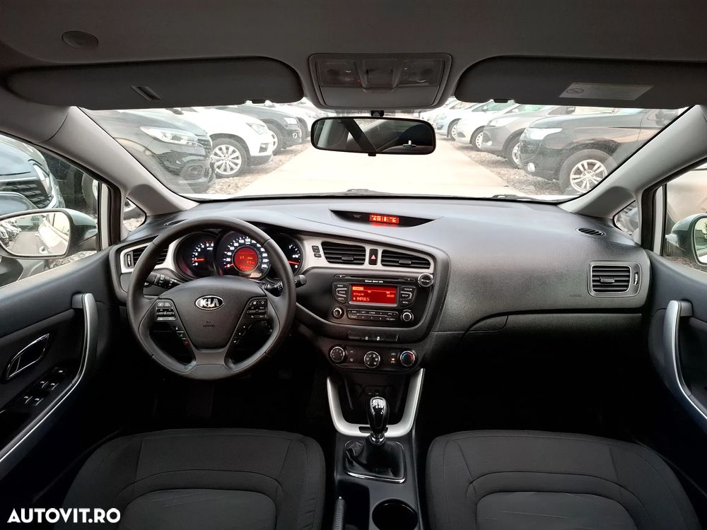 Kia Ceed 1.6 CRDi Vision - 5