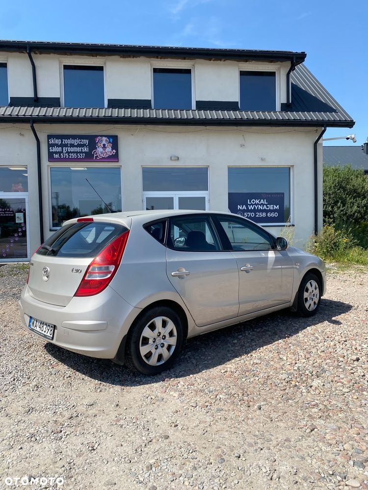 Hyundai i30 1.4 Comfort - 4