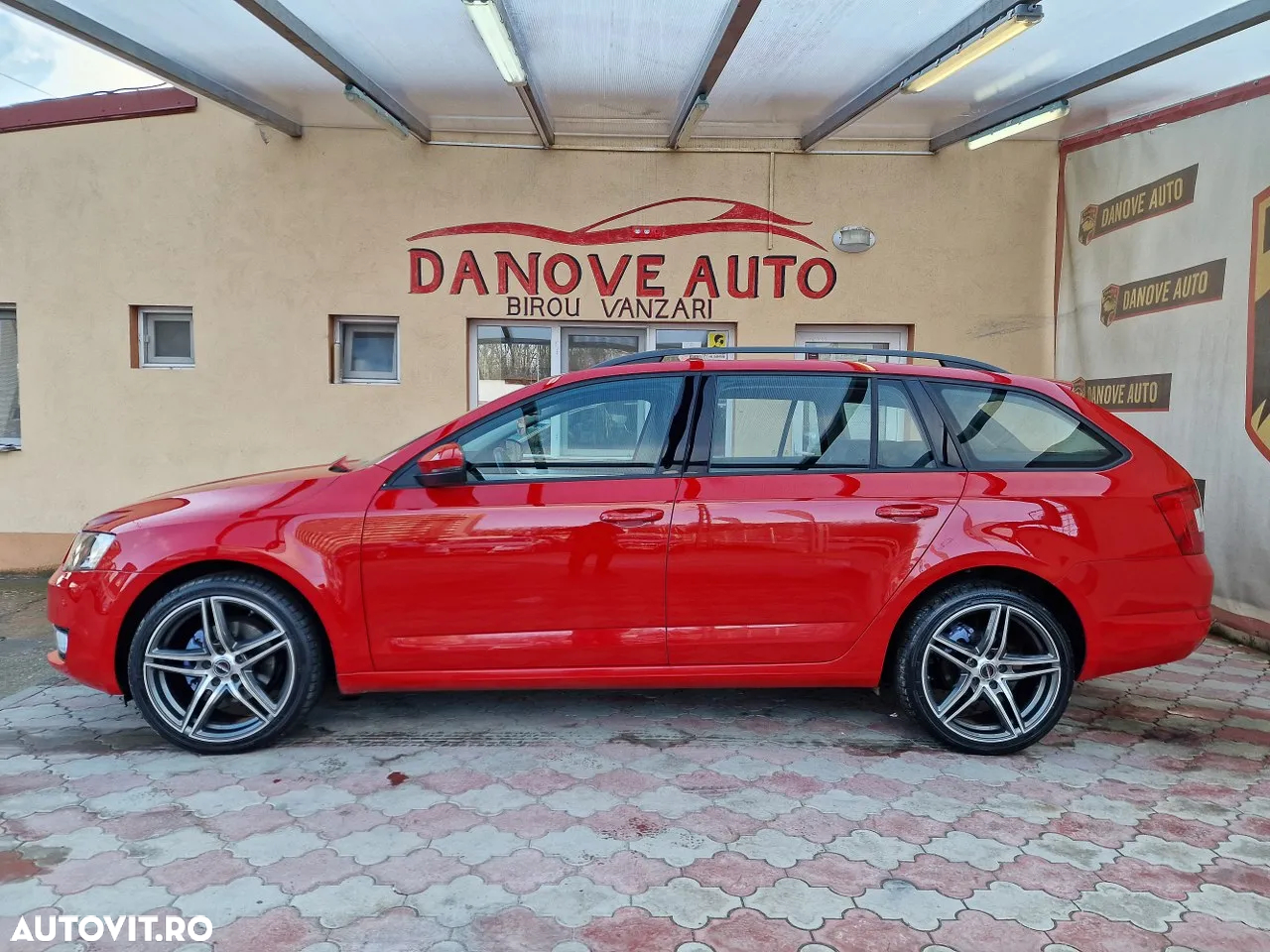Skoda Octavia 2.0 TDI STYLE - 3