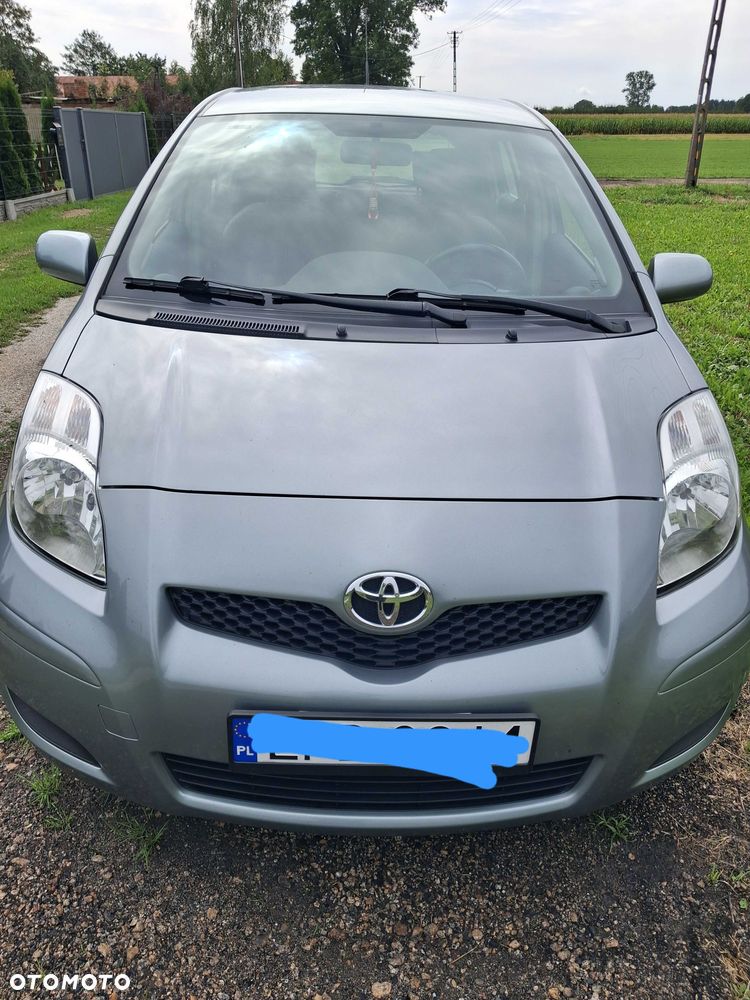 Toyota Yaris - 2