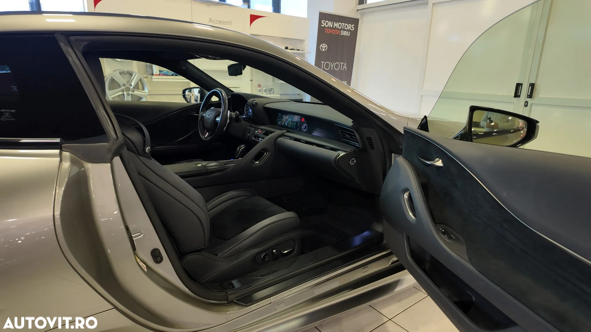 Lexus LC 500h Sport Premium - 14