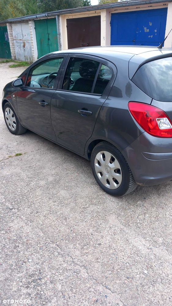 Opel Corsa - 1