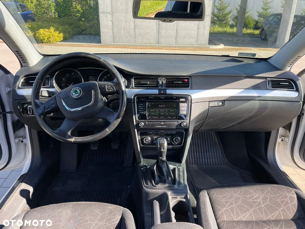 Skoda Superb 1.8 TSI Family - 2