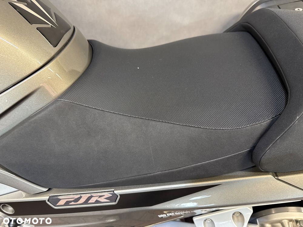 Yamaha FJR - 18