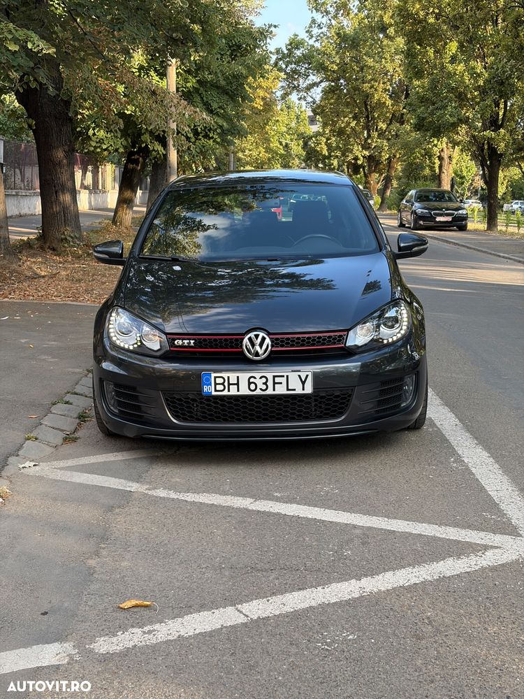 VOLKSWAGEN Golf 2011 — imagine 2