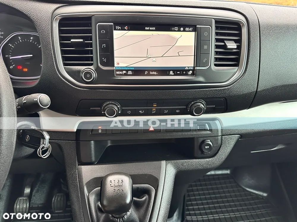 Opel Vivaro - 8
