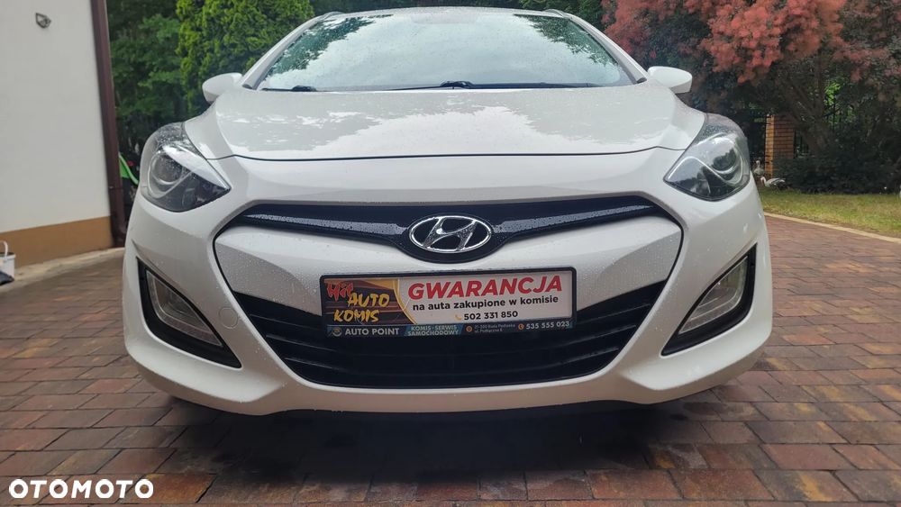 Hyundai i30 i30cw 1.6 CRDi Intro Edition - 13