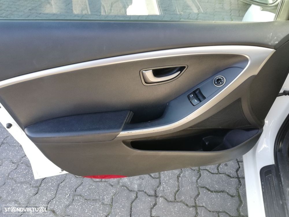Peças Hyundai i30  2012 - 10