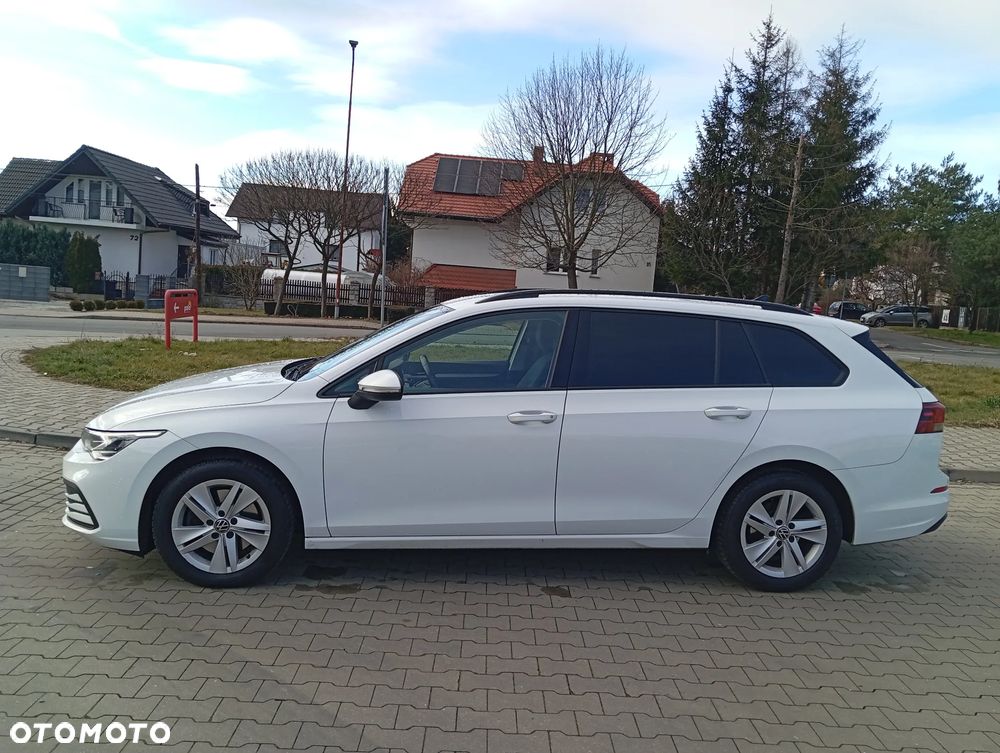 Volkswagen Golf Variant 2.0 TDI Life - 4