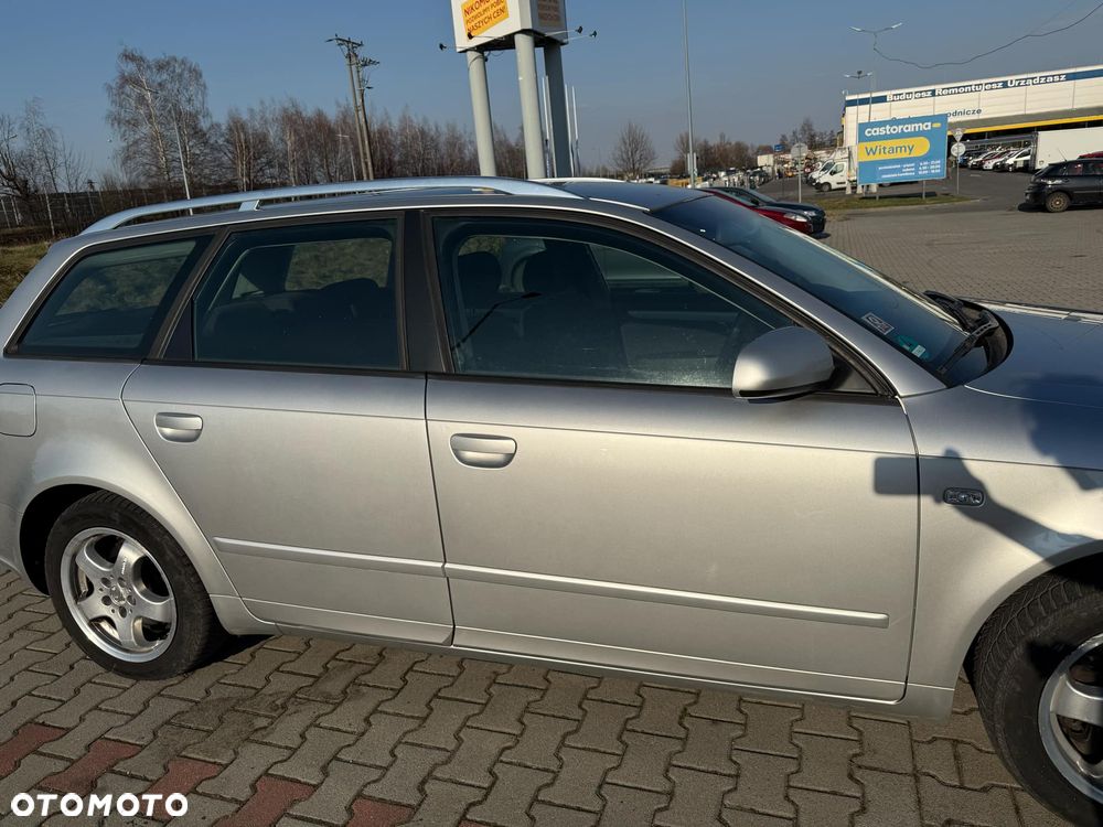 Audi A4 Avant - 4