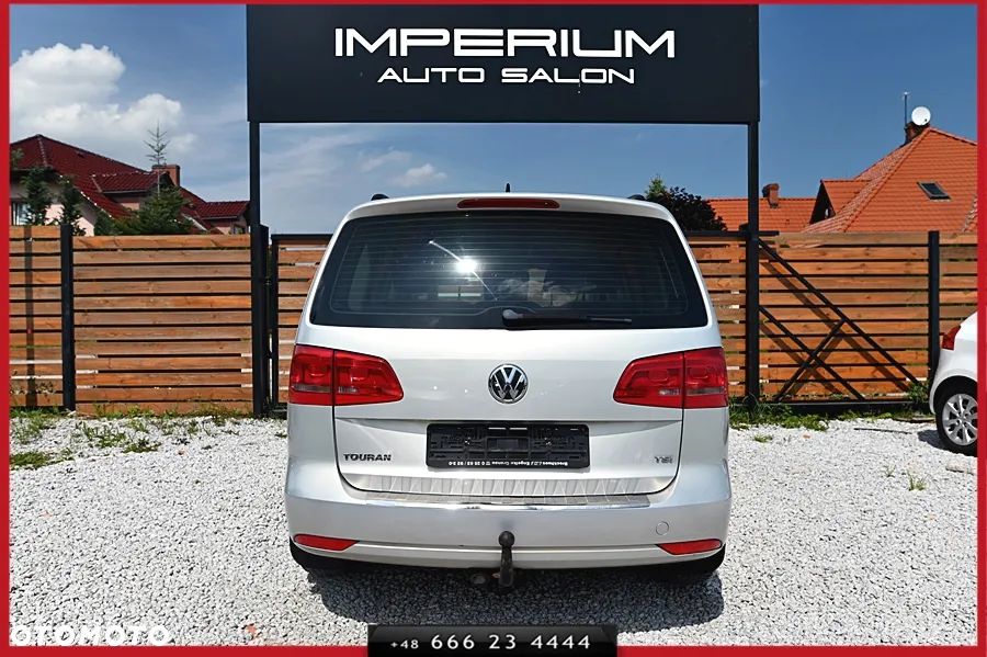 Volkswagen Touran 1.4 TSI Comfortline DSG - 11