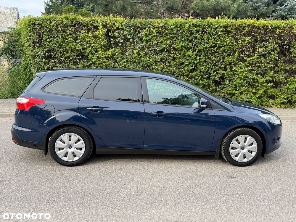 Ford Focus 1.6 FF Titanium - 28