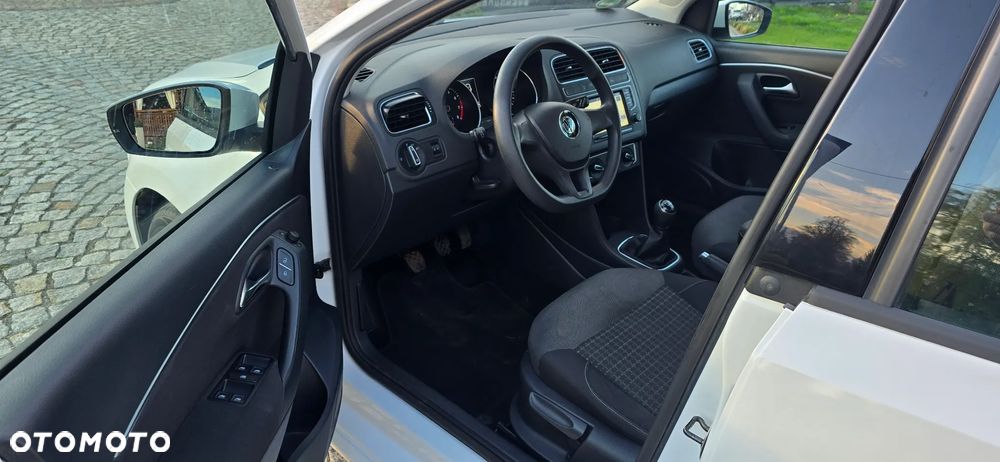 Volkswagen Polo 1.2 TSI (Blue Motion Technology) Highline - 13