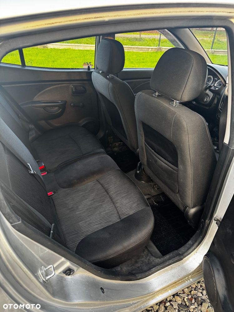 Kia Picanto - 9
