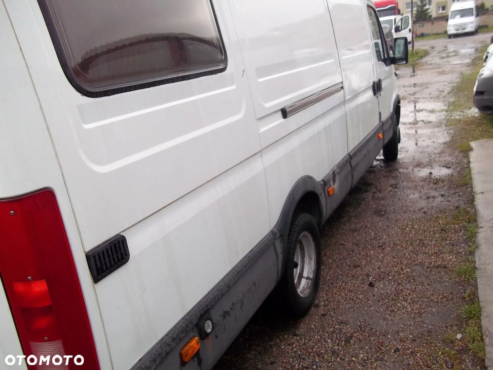 Iveco Daily 35C15 - 14