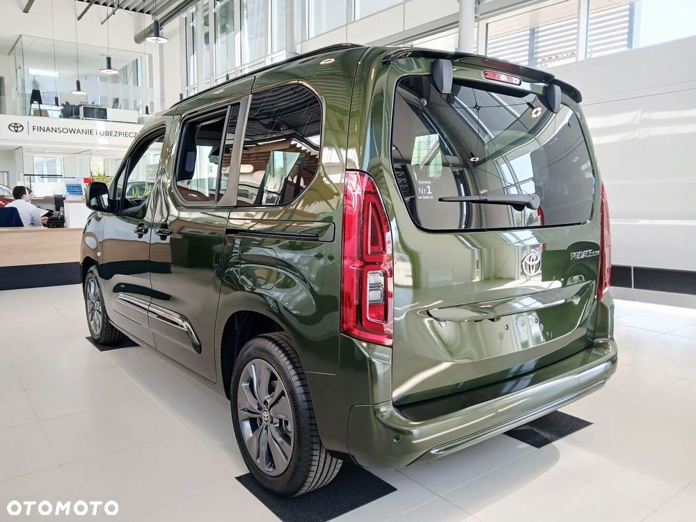 Toyota Proace City Verso 1.5 D-4D Family - 5