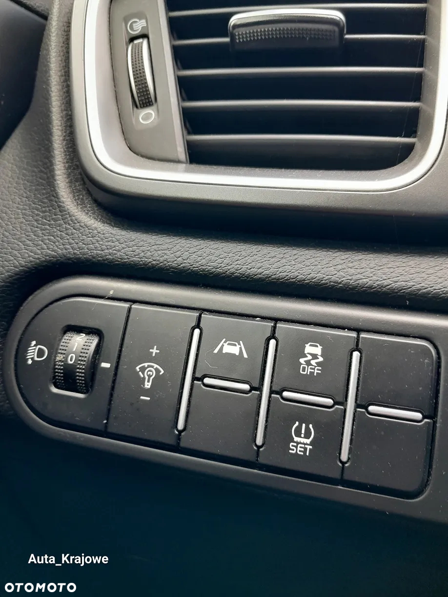 Kia Ceed 1.5 T-GDI M - 25