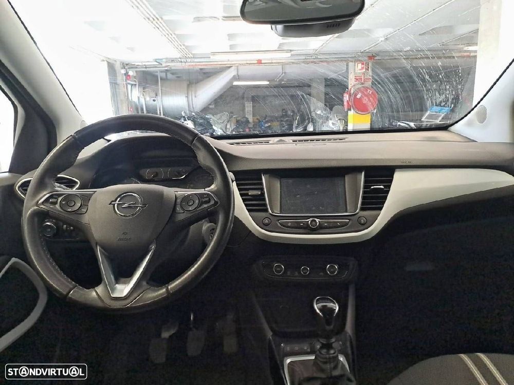 Opel Crossland X - 8