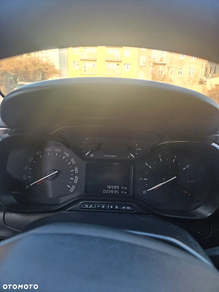 Citroën C3 1.2 PureTech Shine - 10