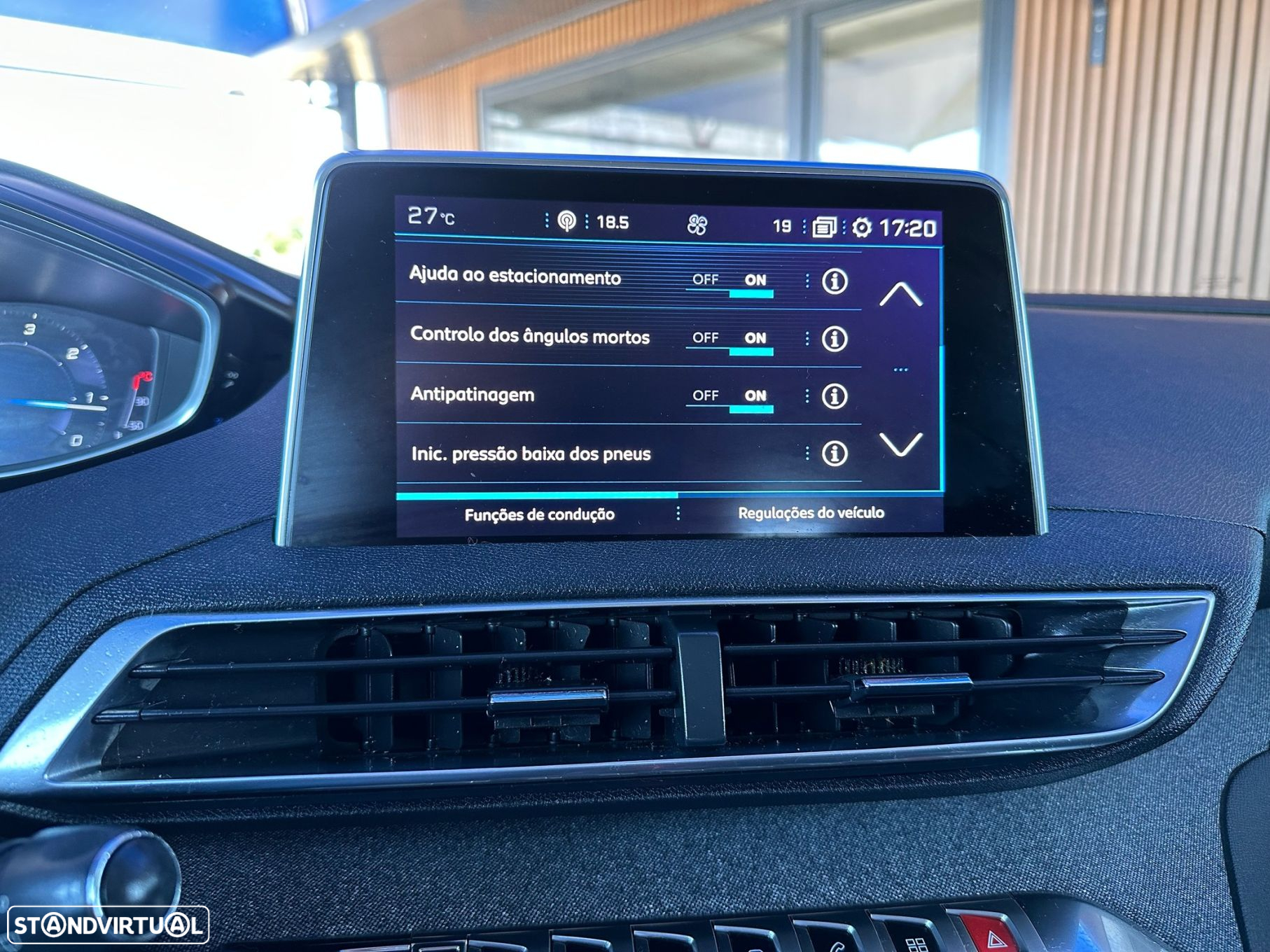 Peugeot 3008 1.6 BlueHDi Allure EAT6 - 29